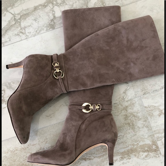 ANTONIO MELANI Shoes - BEAUTIFUL TAUPE SUEDE BOOTS.